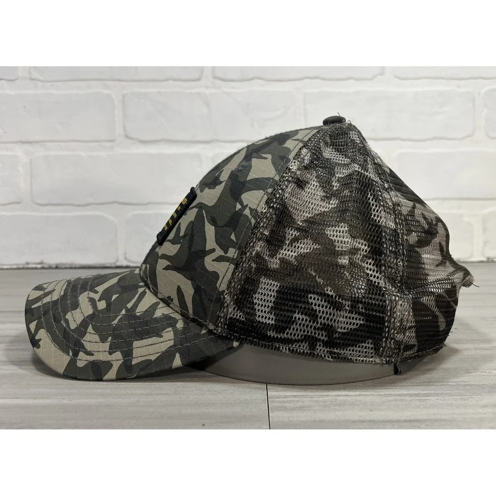 Eddie Bauer Camo Camouflage Mesh SnapBack Baseball Cap Hat Trucker Hat / Outdoor
